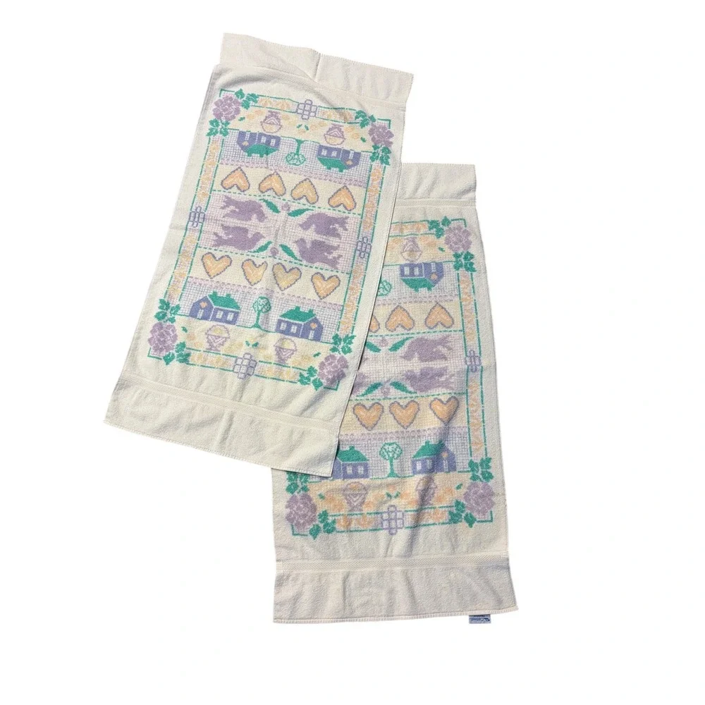 Vintage Caldwell Tradition Collection Hand Towels Set 2 Country Cottage Hearts